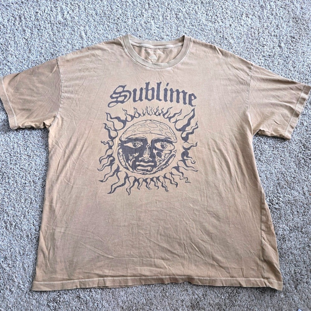Sublime Graphic Band T-Shirt Mens Medium Tan Sun Band Tee Short Sleeve AE